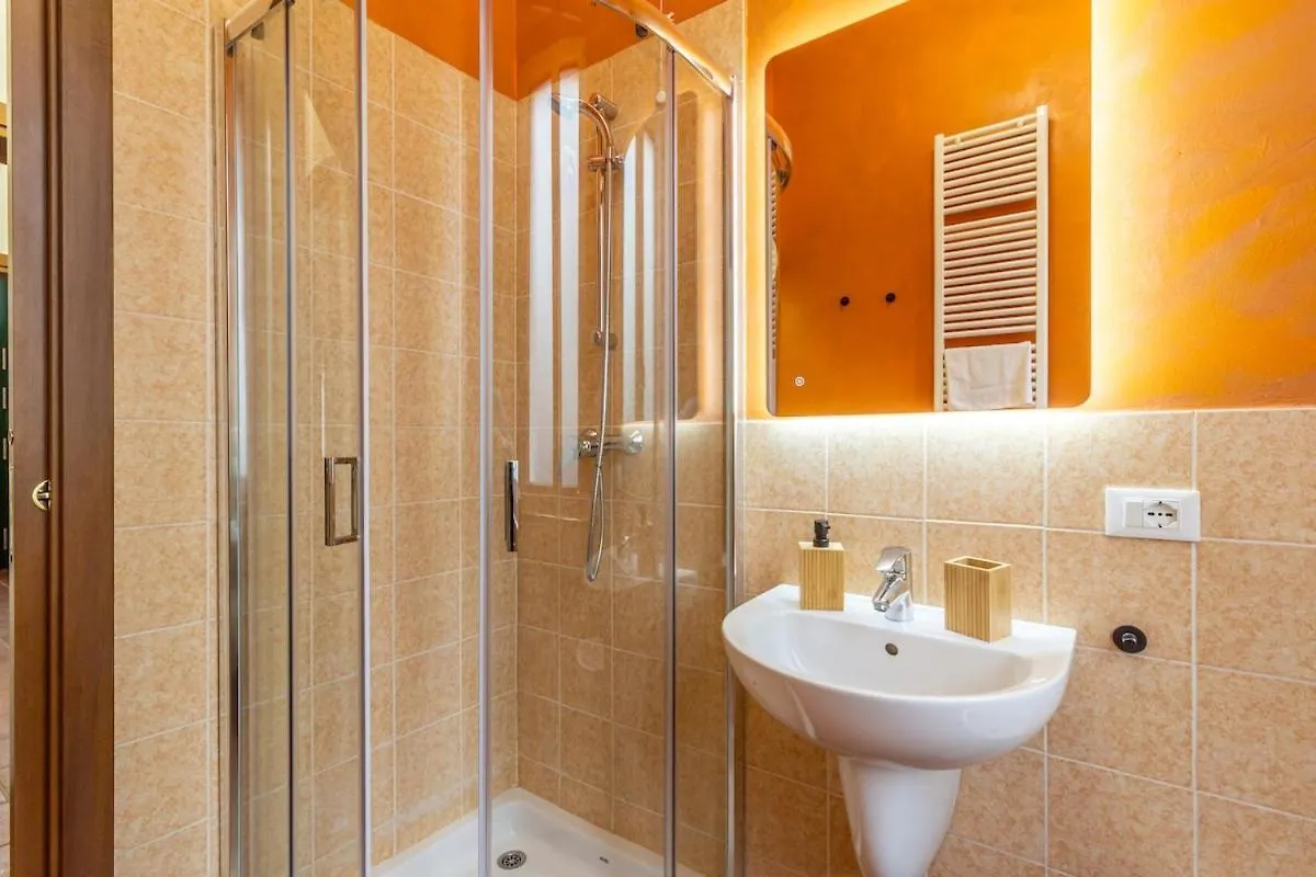 Art Nouveau Apartment With Garden Near The Station Verona